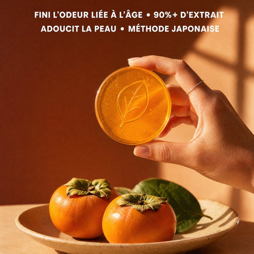 Savon au Kaki Venelya en main